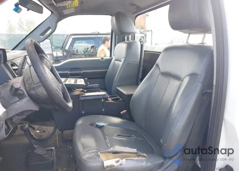 2011 Ford F-350 Xl из США, поврежденный, VIN 1FDBF3B64BEB77503
